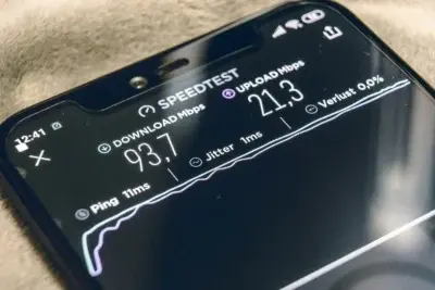Securizarea rețelei Wi-Fi și protejarea datelor personale este esențială pentru orice utilizator de internet.