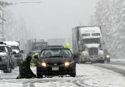 Alegerea Cauciucurilor De Iarna: Avantaje Si Dezavantaje