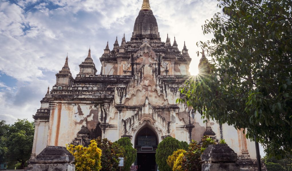 Dacă sunteți în căutarea unei destinații exotice și pline de cultură, Bagan, Myanmar, poate fi opțiunea perfectă pentru următoarea dvs. vacanță.