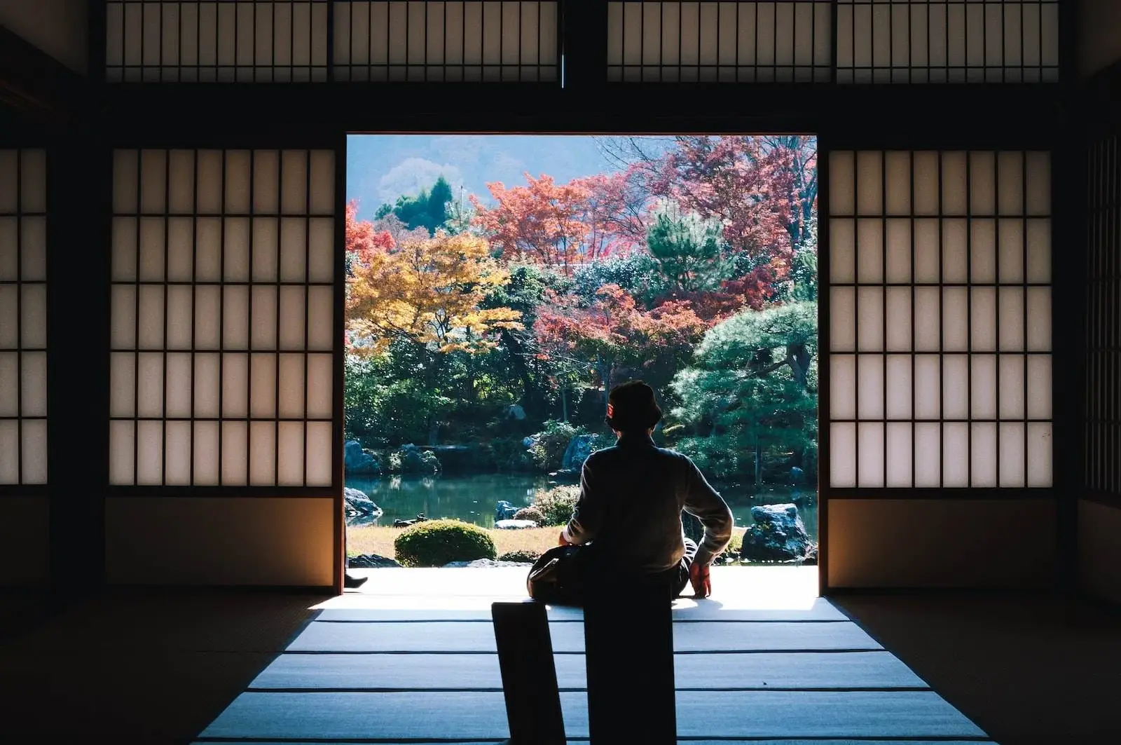 Aceste 8 locuri frumoase sunt doar câteva dintre numeroasele atracții din Tokyo. Indiferent de ce fel de călător ești, Tokyo are ceva de care se poate bucura toată lumea. Fie că sunteți în căutarea unei excursii de o zi sau a unui refugiu de weekend, Tokyo are ceva pentru dumneavoastră.