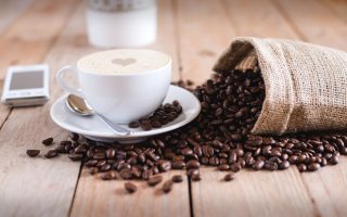 Cât timp suprimă cafeaua pofta de mâncare?
