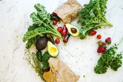 Salate cu Avocado · 20 de Retete Sanatoase
