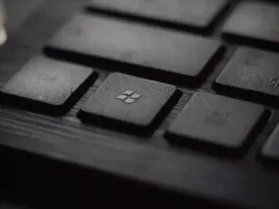 Sfaturi pentru utilizarea eficienta a sistemelor de operare Windows si Mac OS
