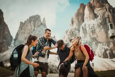 Sfaturi pentru a-ți dezvolta abilitățile sociale și a-ți face noi prieteni